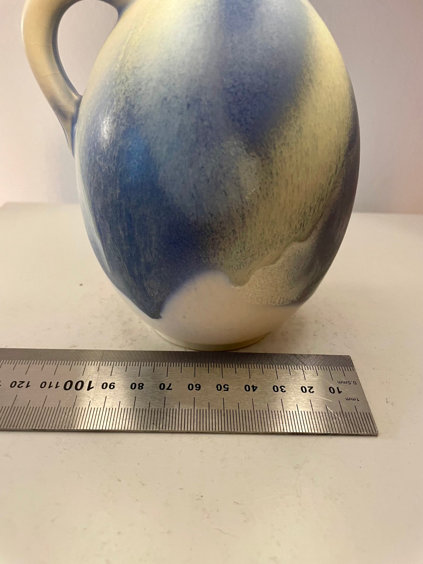 Kleine kabellose Lampe aus Original West Germany Vase