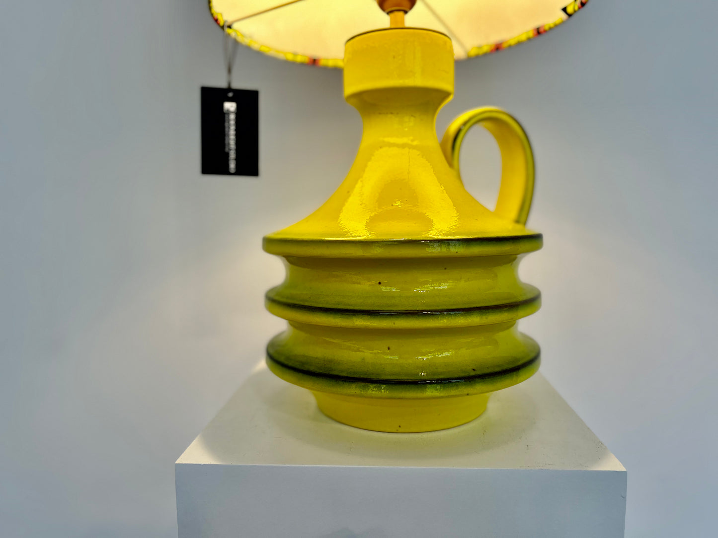 Große Upcycled Tischlampe aus Mid Century Fohr Henkelvase