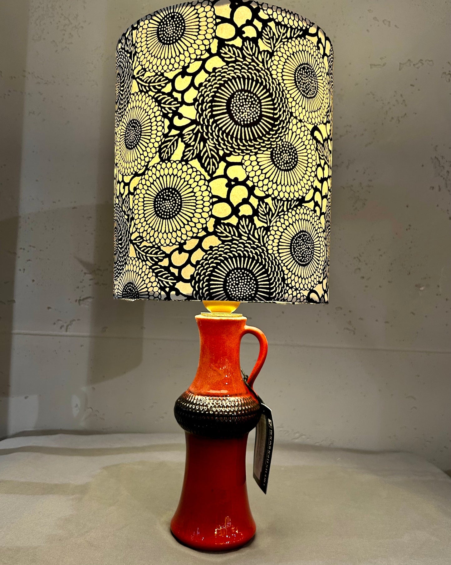 Tischlampe aus Carsten Toennieshof Vase