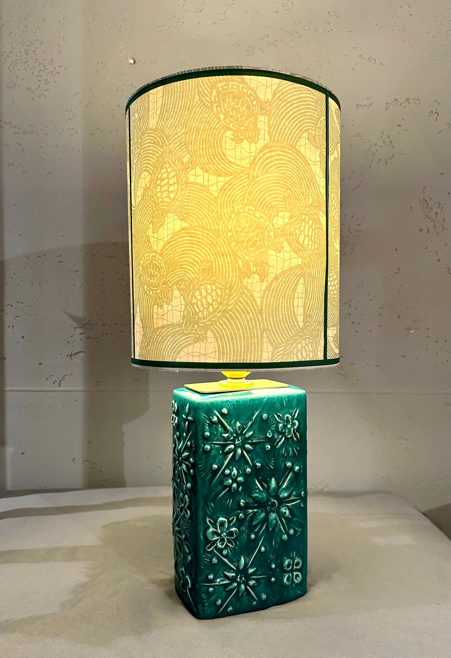 Upcycled Vintage Lampe aus kleinerer Scheurich Kosmos Vase