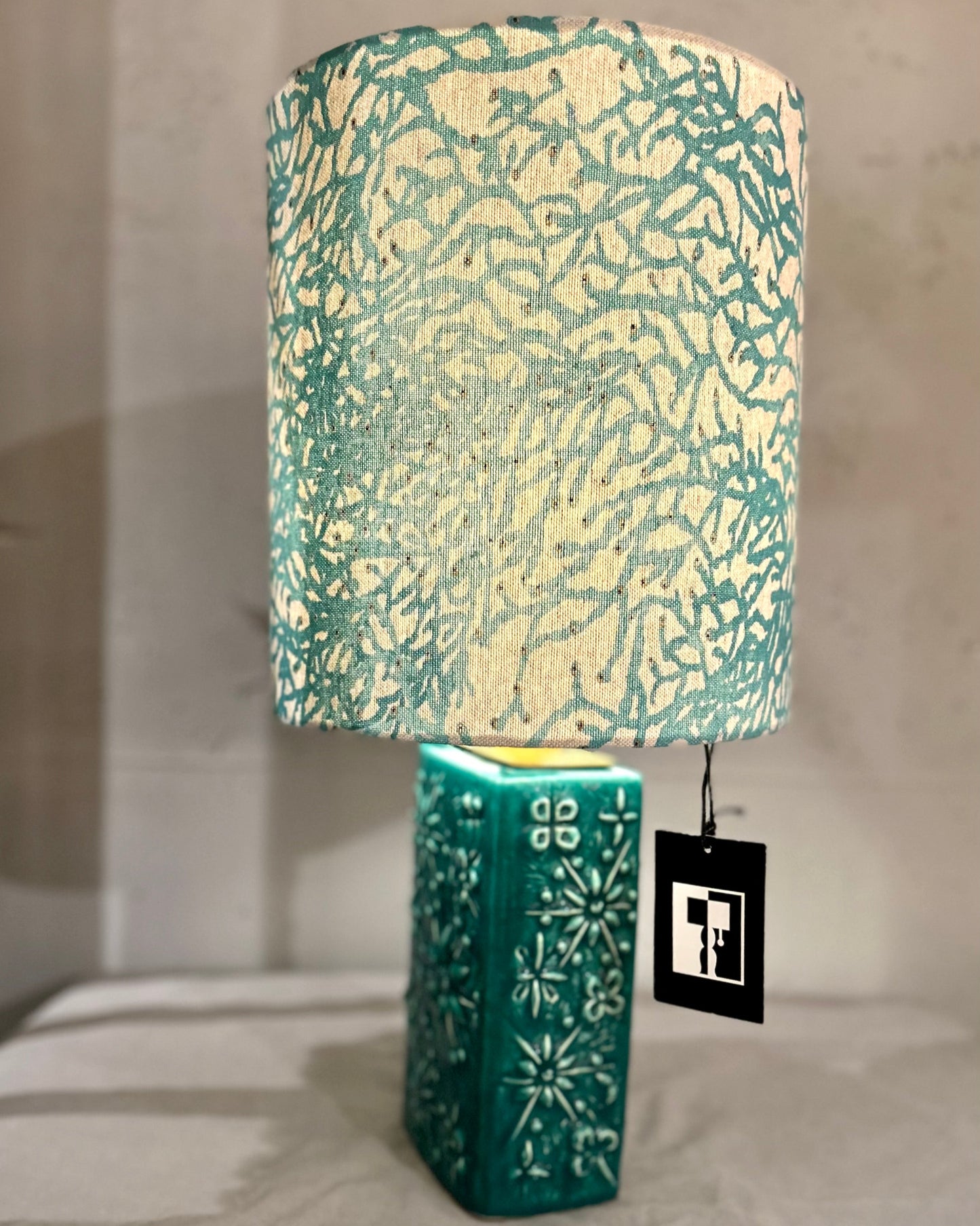 Upcycled Vintage Lampe aus kleinerer Scheurich Kosmos Vase