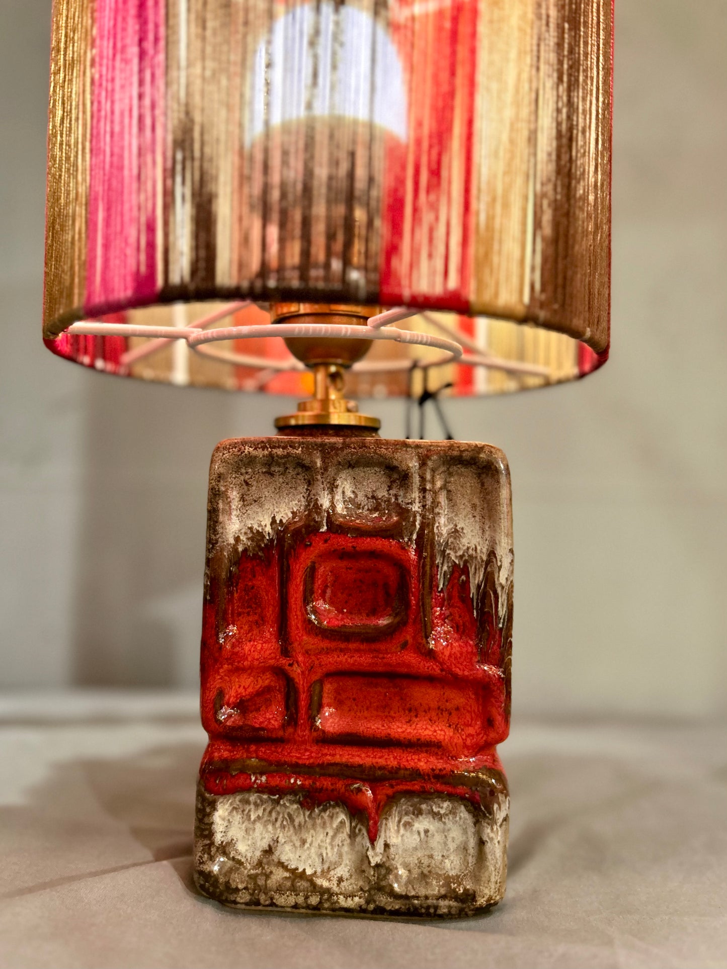 Tischlampe aus Vintage DDR Fat Lava Kaminvase
