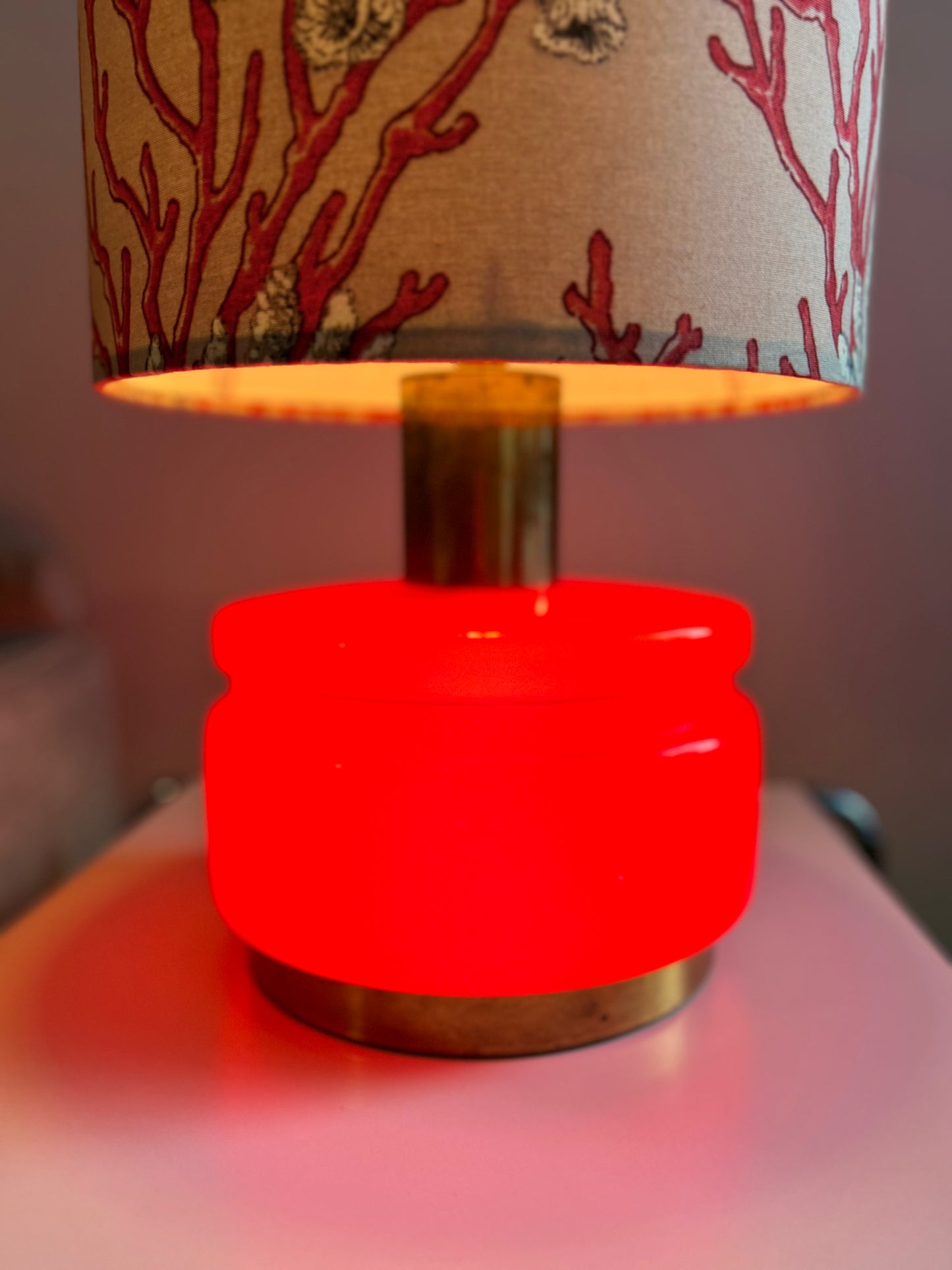 Peill & Putzler Pop Art Tischlampe mit Innenbeleuchtung