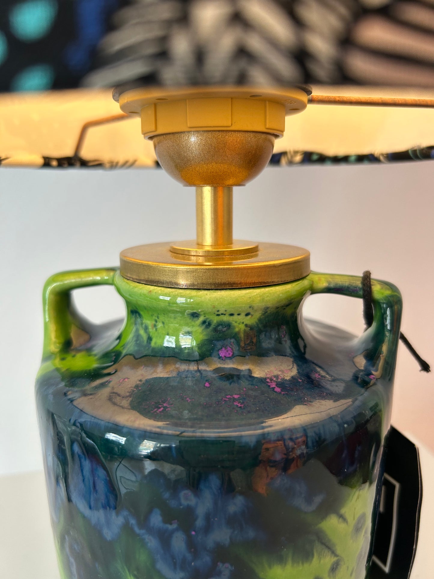 Marei Keramik Vase zu kabelloser Lampe aufgebaut