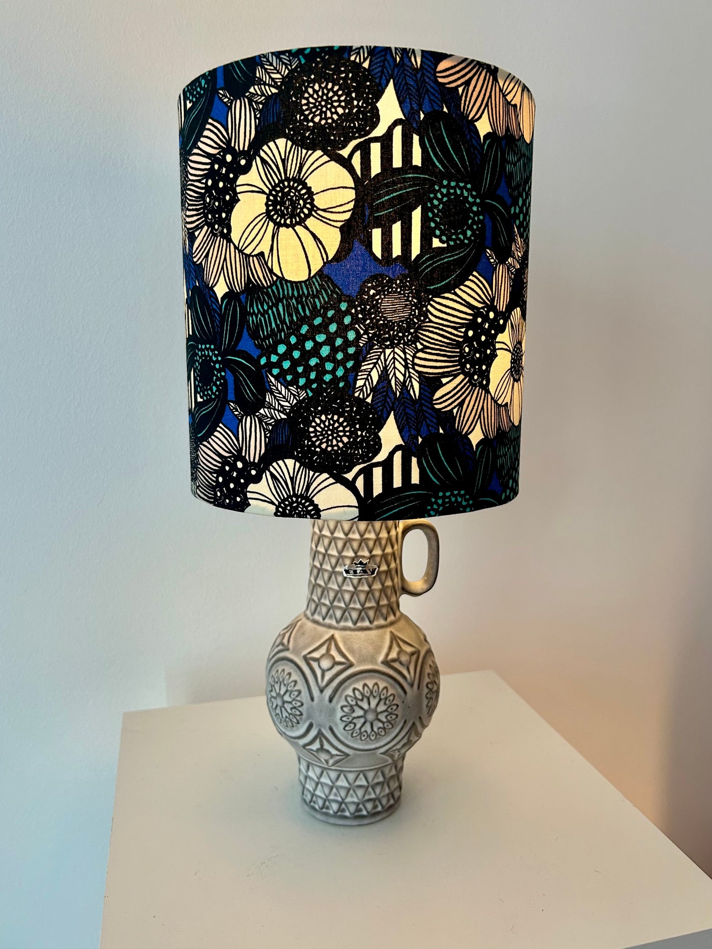 Kleine kabellose Lampe upgecycelt aus Vintage Bodo Mans Vase