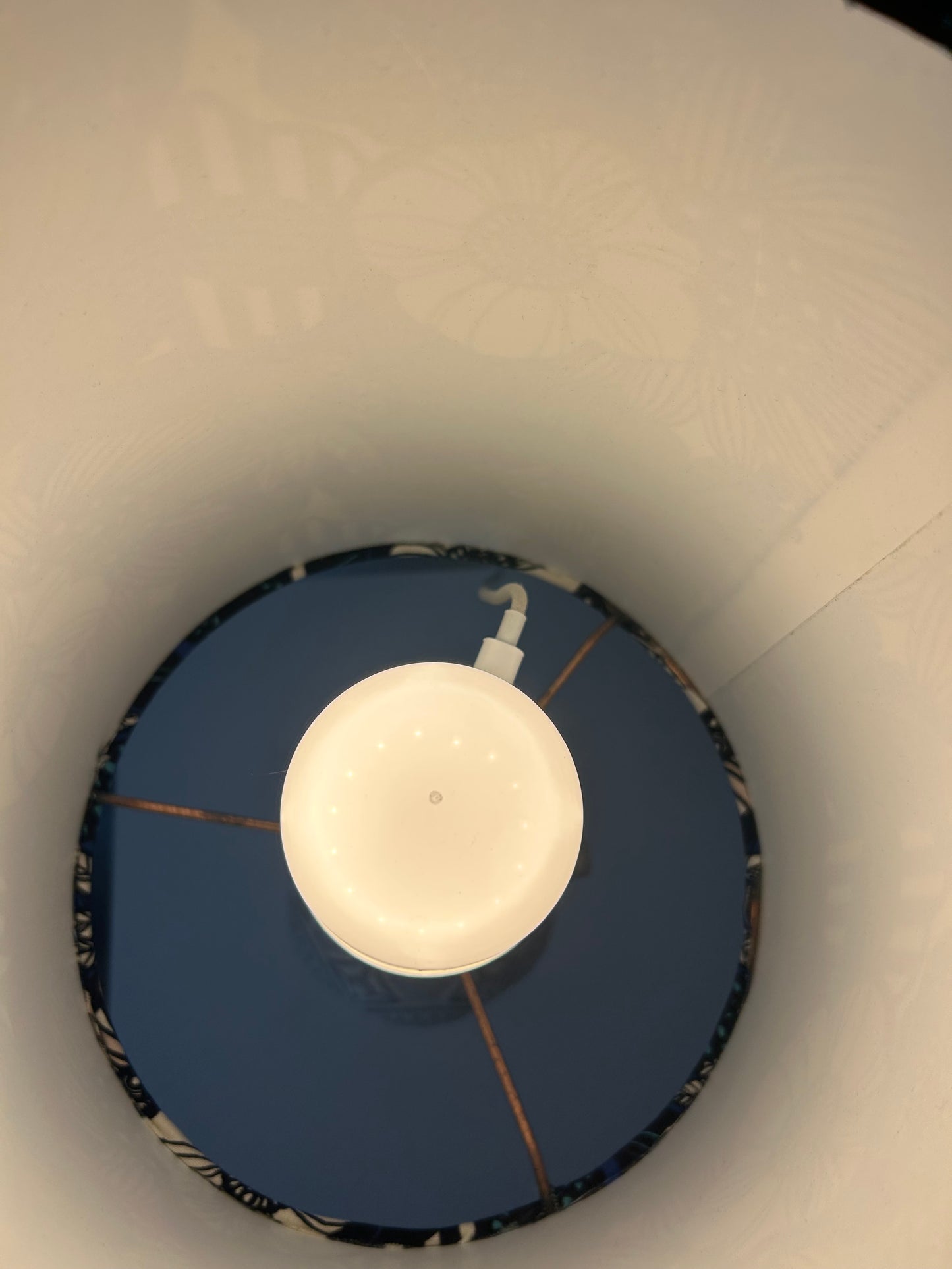 Kleine kabellose Lampe upgecycelt aus Vintage Bodo Mans Vase