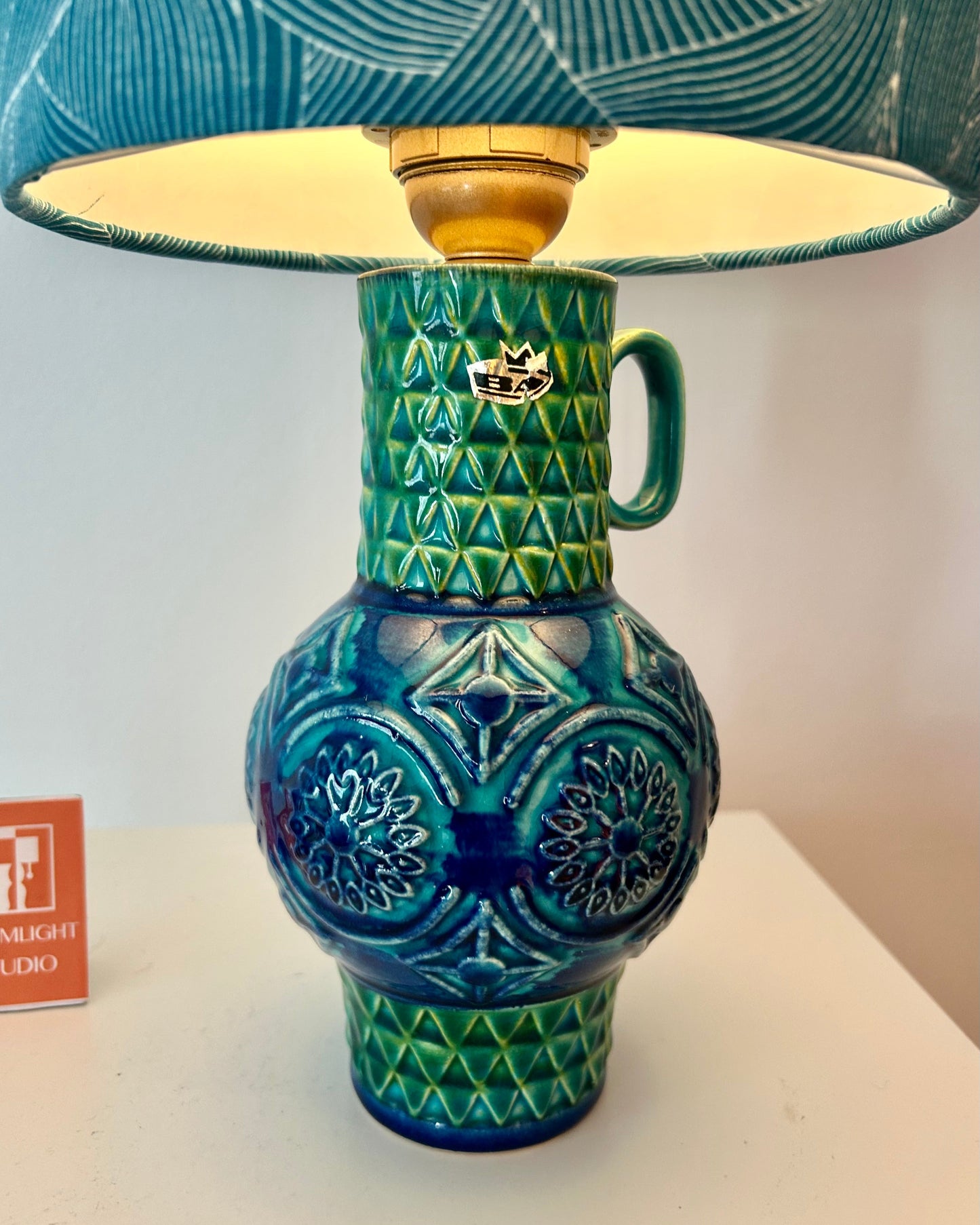 Bay Keramik, Bodo Mans Tischvase als Lampe aufgebaut in Remini Blue
