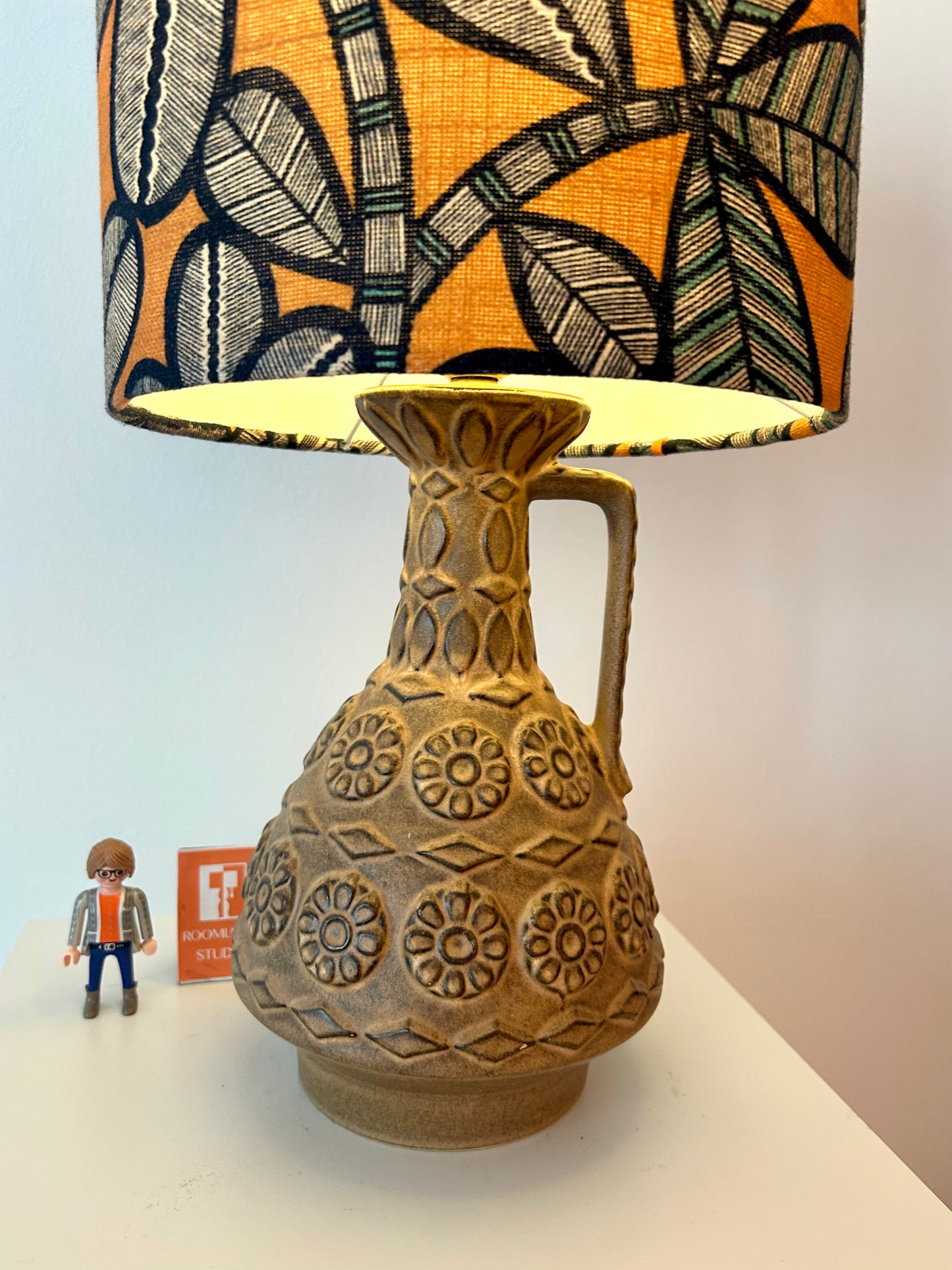 Upgecycelte Bay Keramik Tischlampe – Design Bodo Mans – kabellos