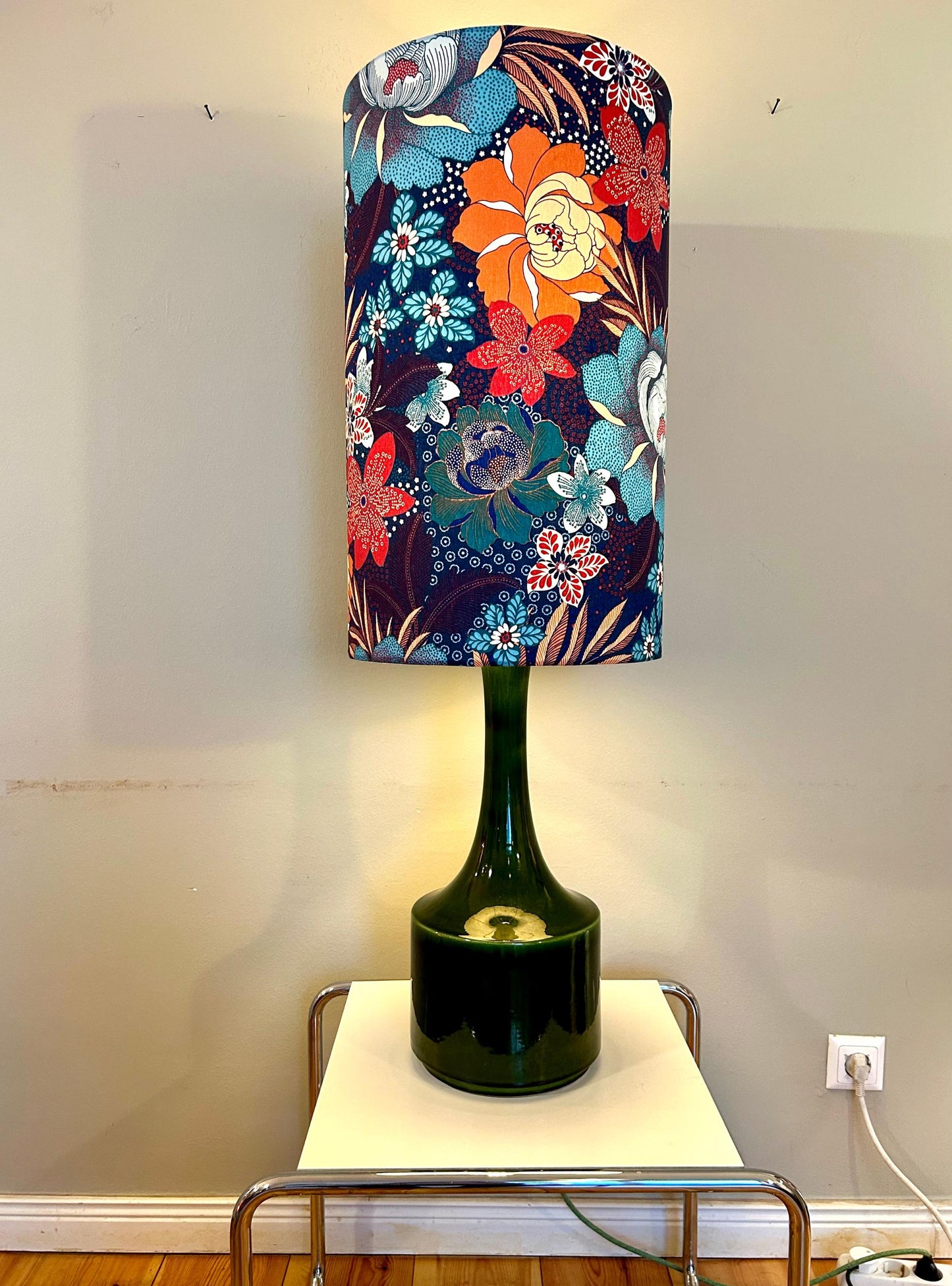 Daenische Kunstkeramik-Lampe