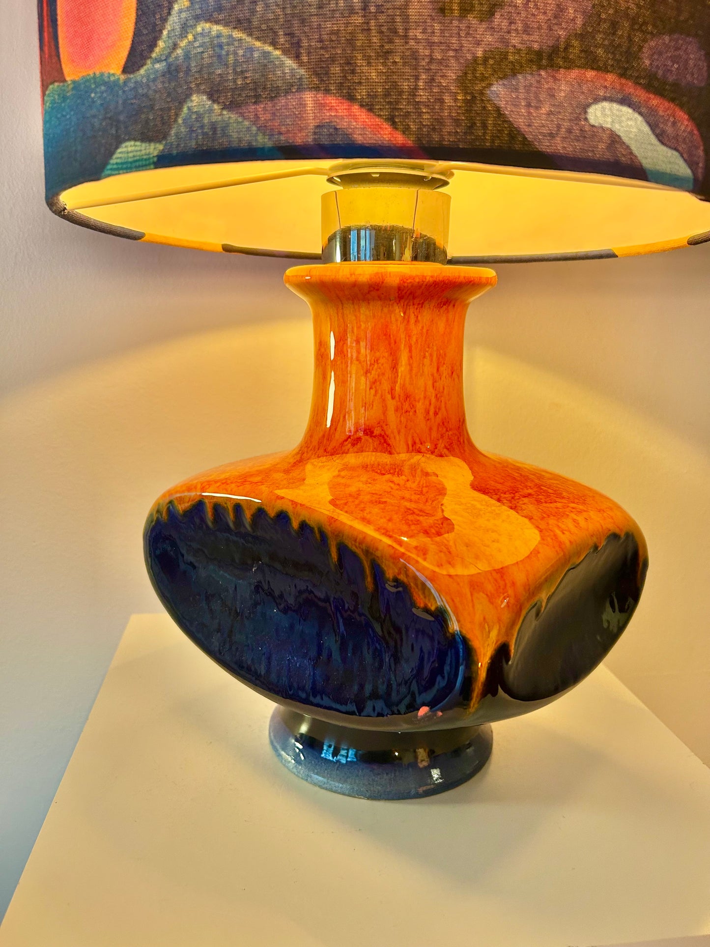 Pop Art Lamp PAN Ceramic with Space Age Shade