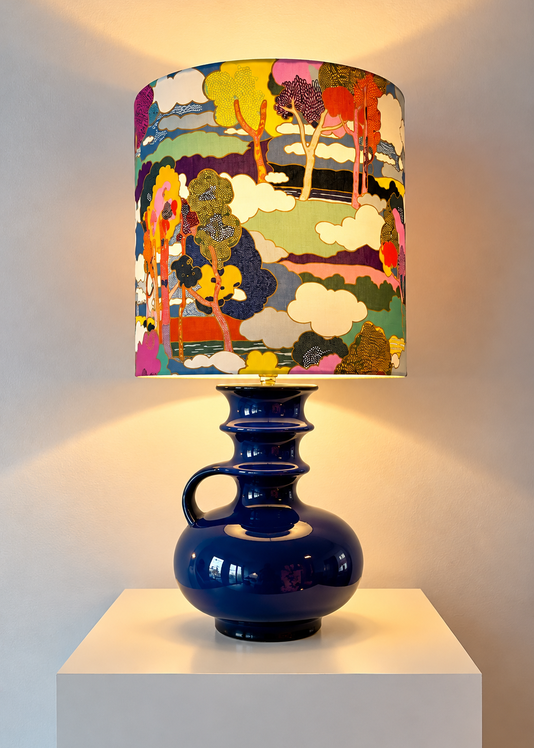 Tischlampe aus Cascade Vase von Cari Zalloni für Steuler - Liberty London Stoff