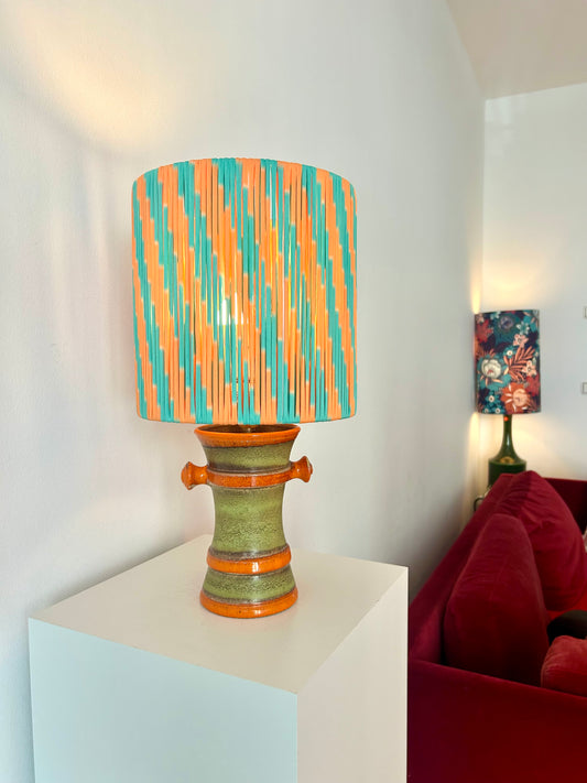 Uebelacker Vase als kabellose Tischlampe
