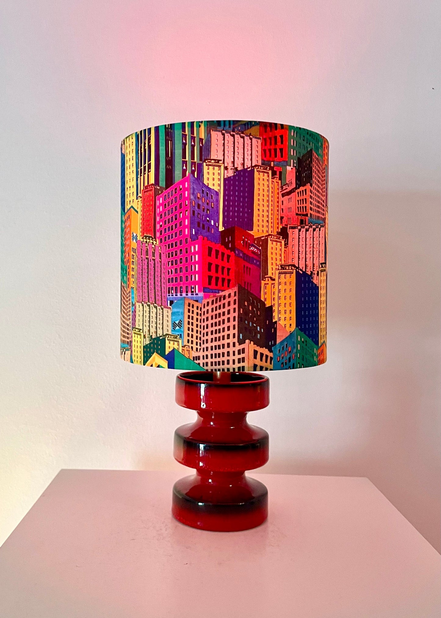 Upgecykelte Tischlampe aus Cari Zalloni Vase 60er Jahre