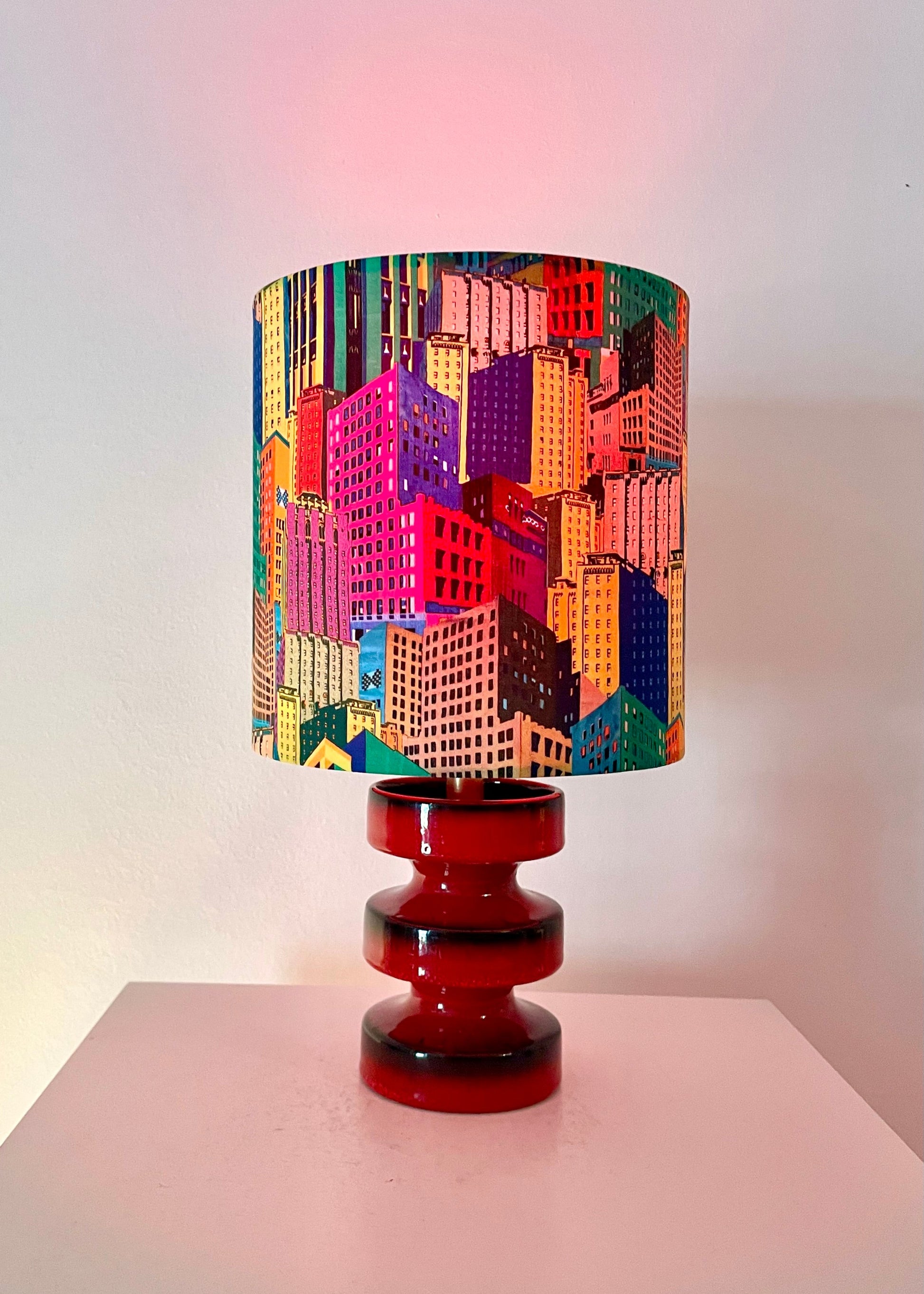 Upgecykelte Tischlampe aus Cari Zalloni Vase 60er Jahre