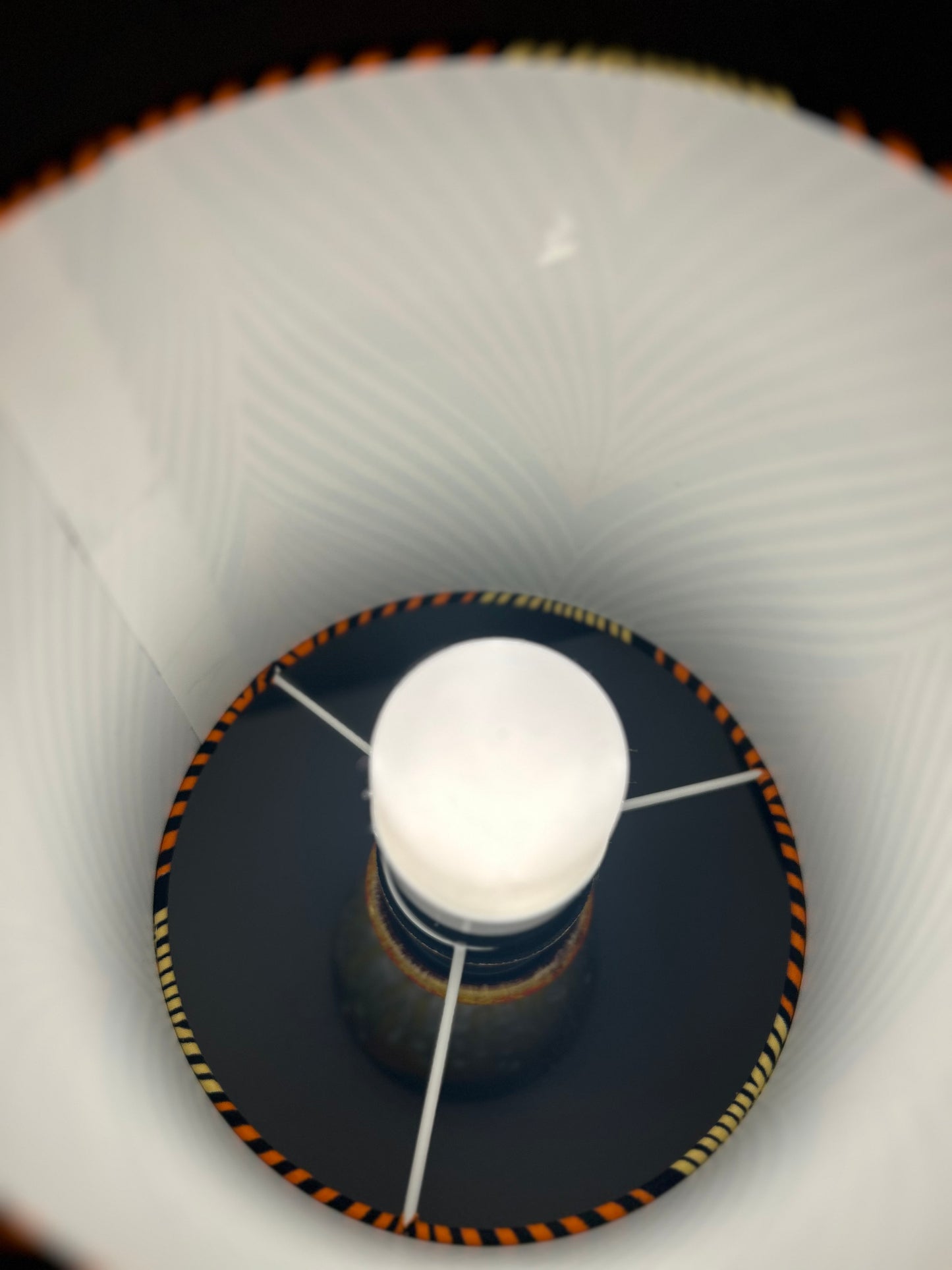 Fat Lava Bay Ceramic Lamp - Cordless LED Light