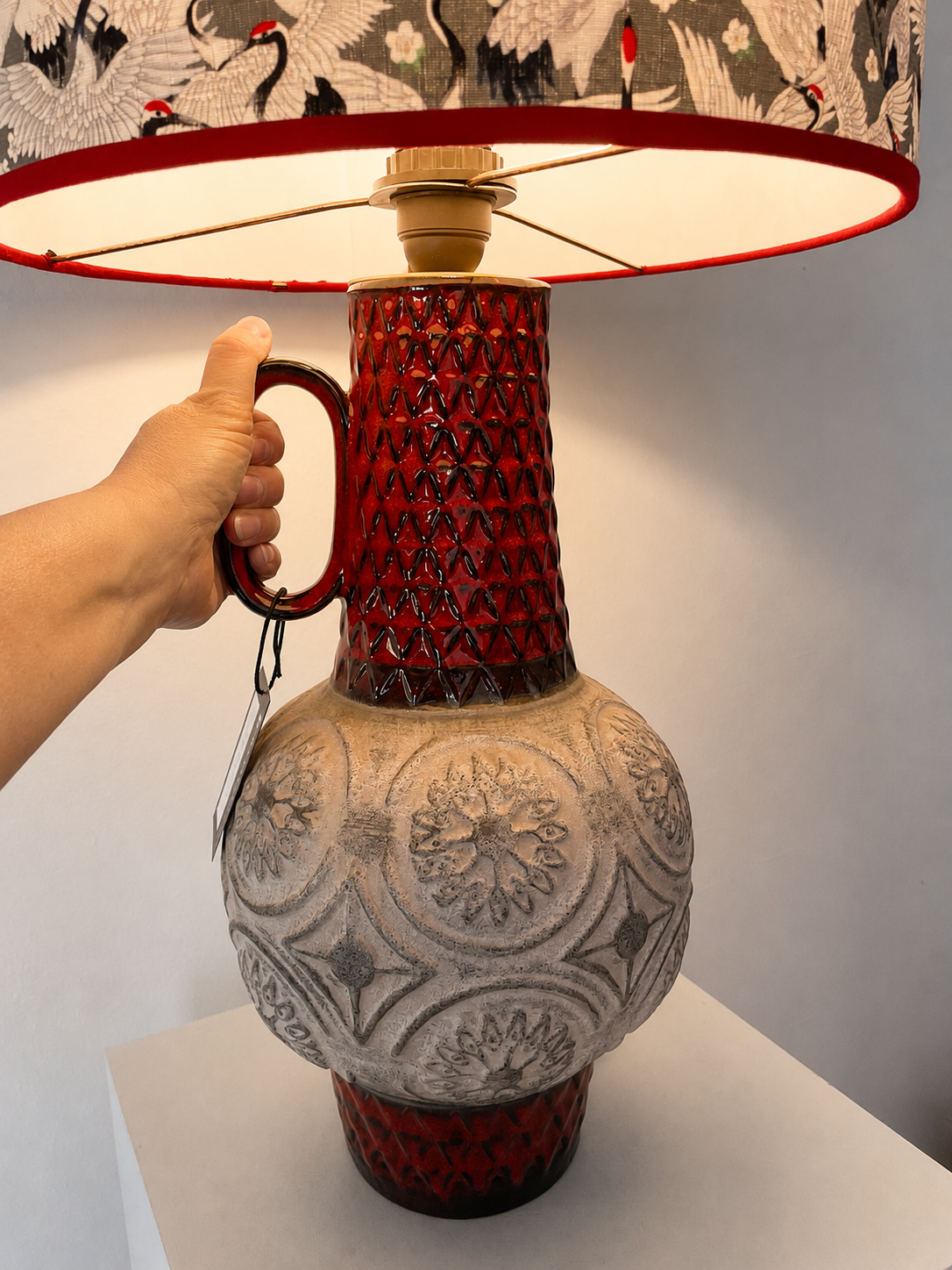 Große Fat Lava Tischlampe aus Bay Reliefvase von Bodo Mans