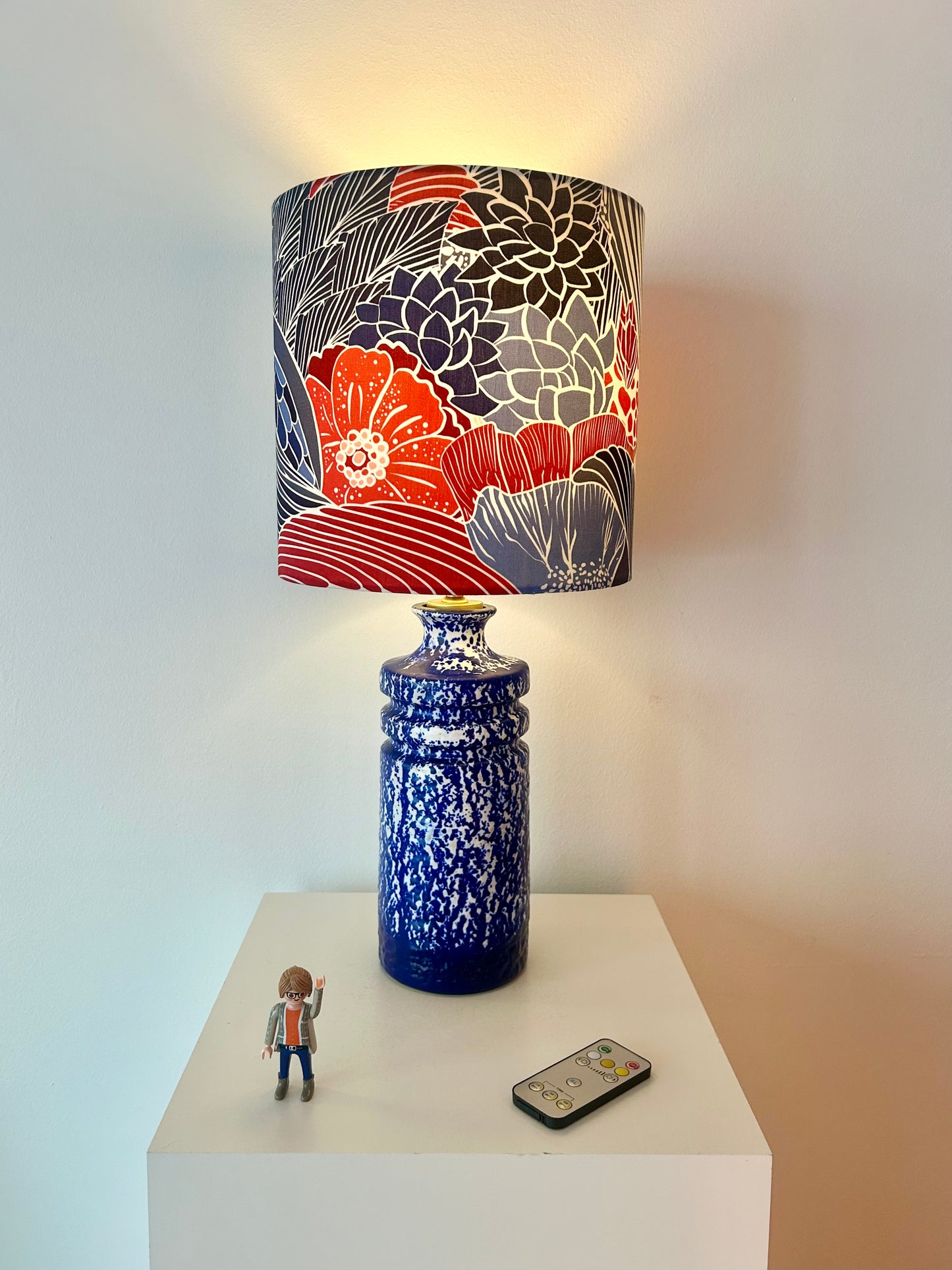 Vintage GDR vase as a table lamp