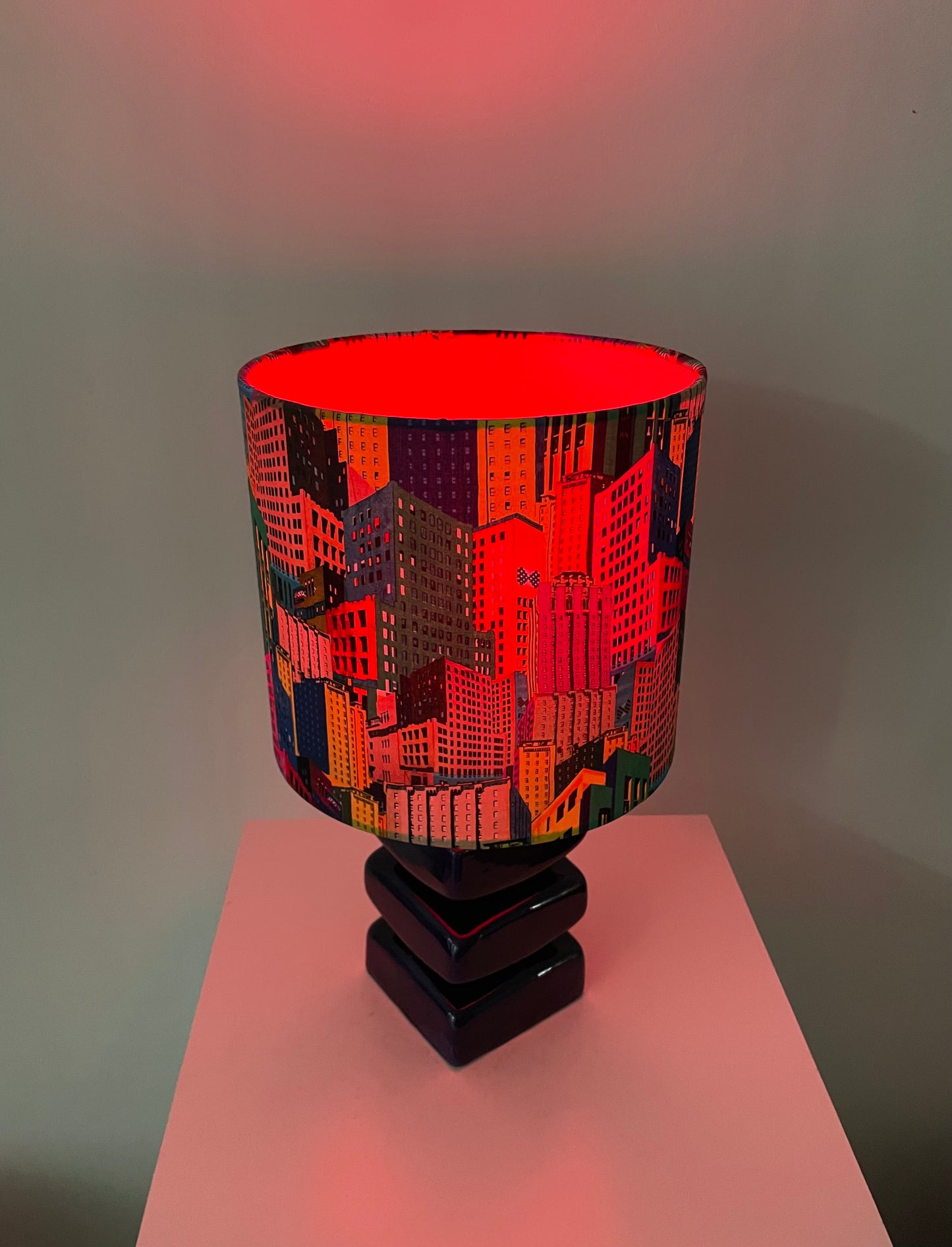 Cityscape Collection - Cari Zalloni for Steuler Keramik - Pop Art - 36 cm