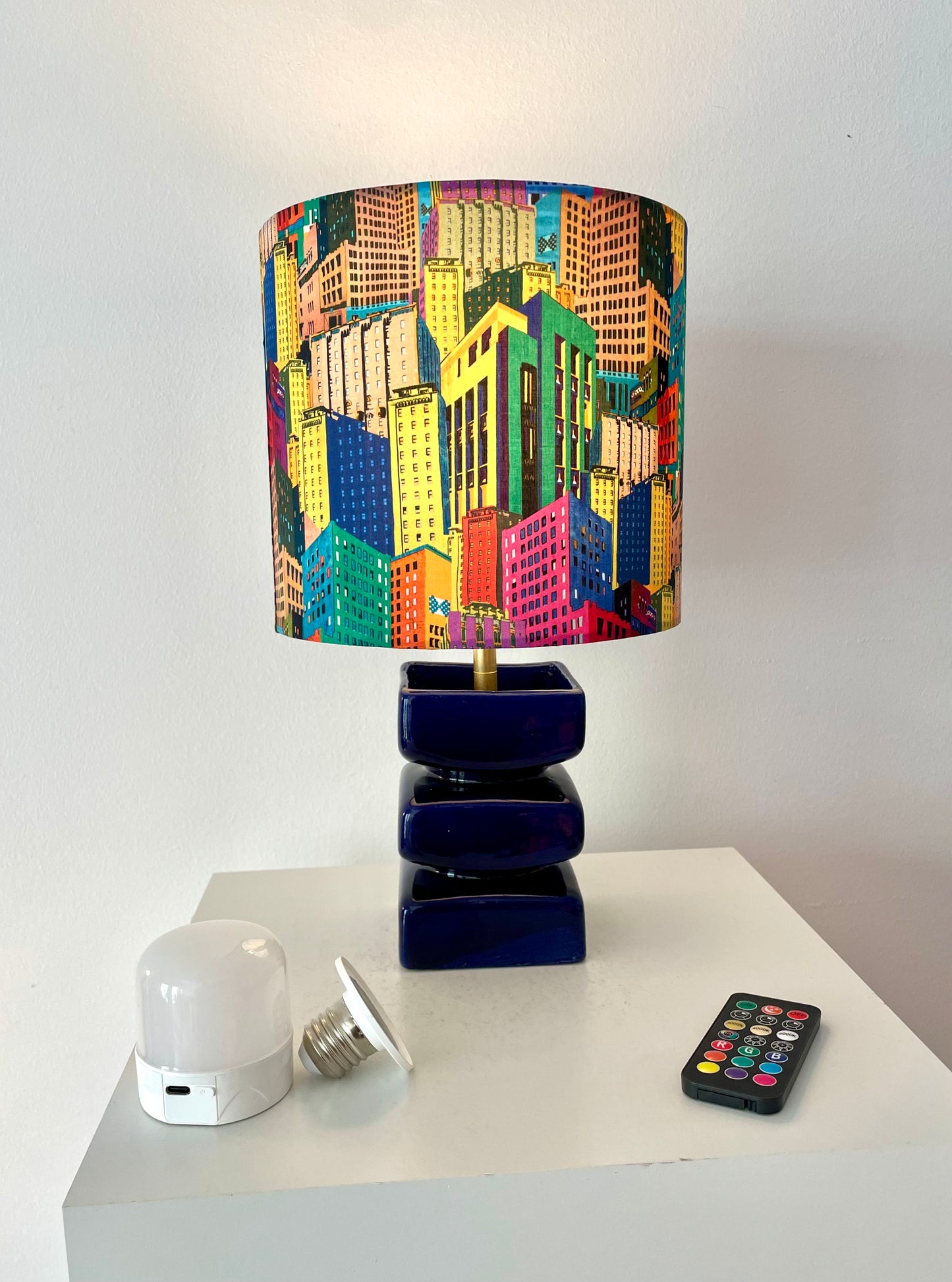 Cityscape Collection - Cari Zalloni for Steuler Keramik - Pop Art - 36 cm