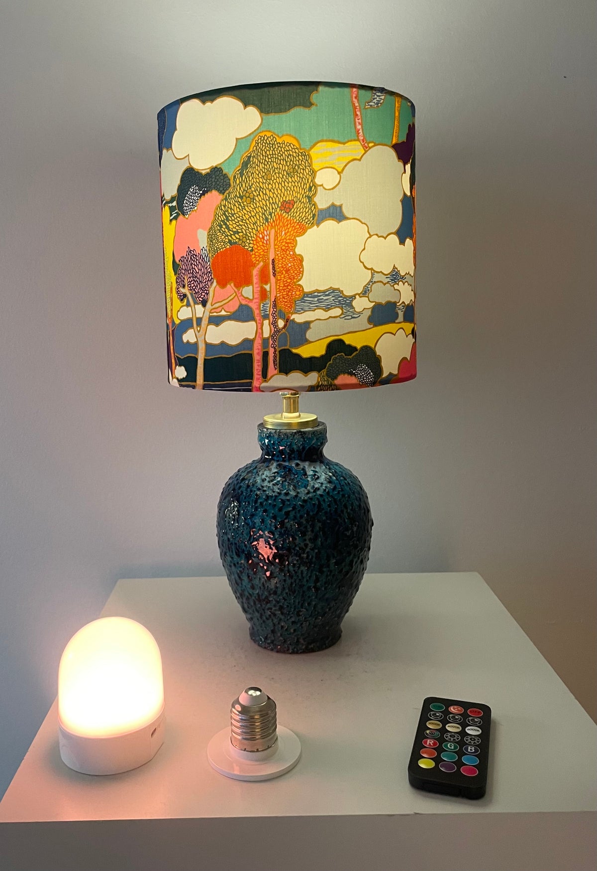The Archive Collection: Kleine Marei Akkuleuchte mit Liberty-Stoff „Prospect Road“