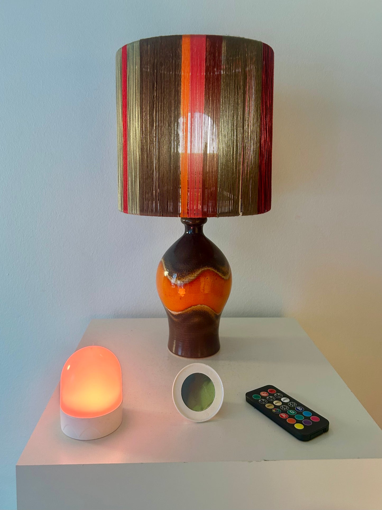 Dümler & Breiden 70s Vibes Table Lamp