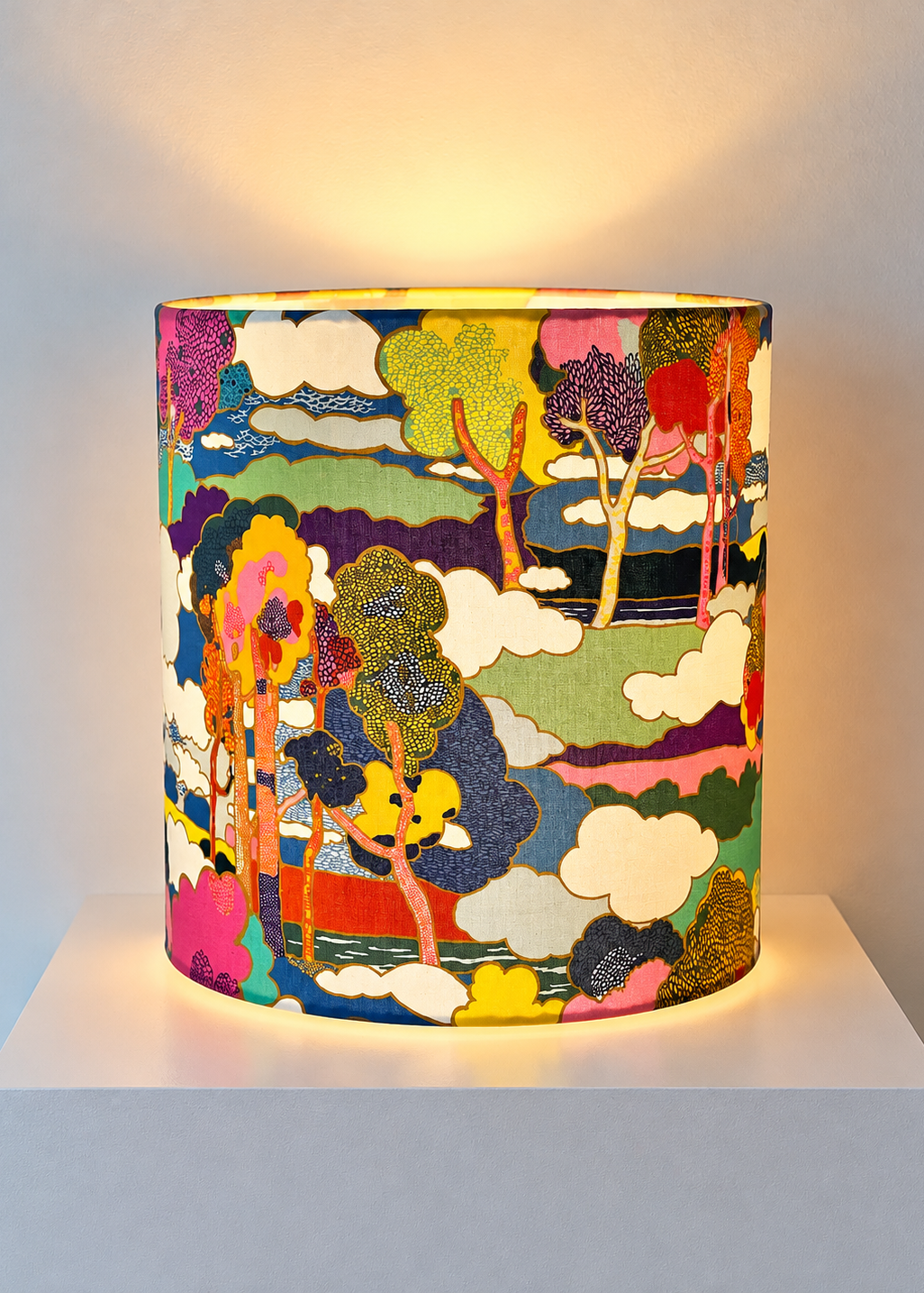 Handgefertigter Lampenschirm aus Liberty London Stoff - Reprint aus dem Jahre 1968 - "Prospect Road"