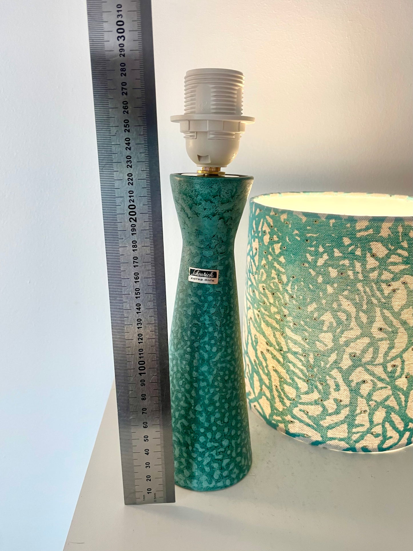 Schmale kabellose Tischlampe von Scheurich 60er Jahre