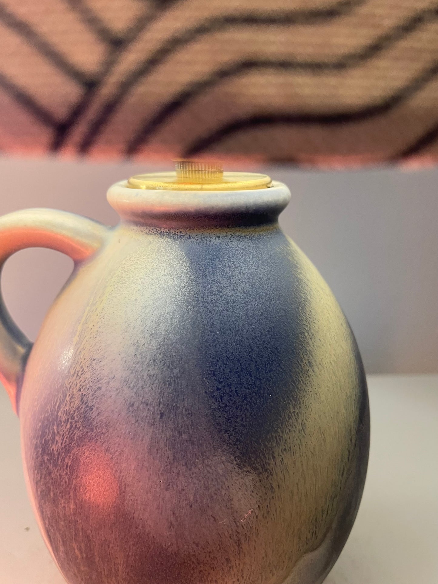 Kleine kabellose Lampe aus Original West Germany Vase