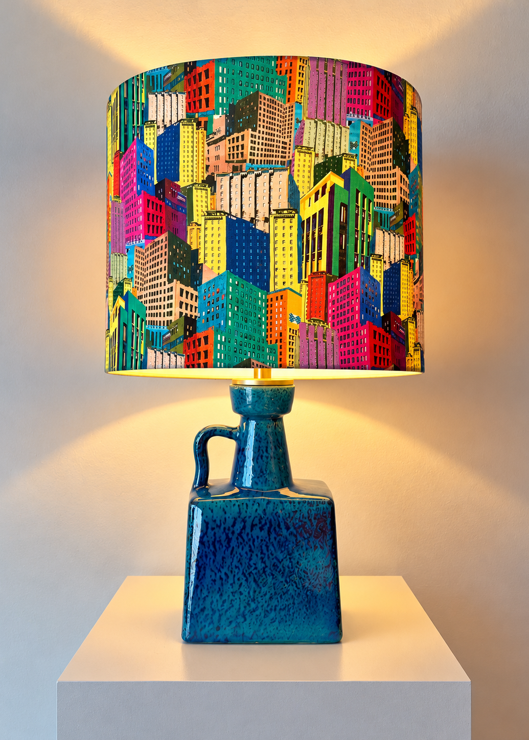 Imposante Tischlampe aus Mareivase und Liberty London Reprint von 1969