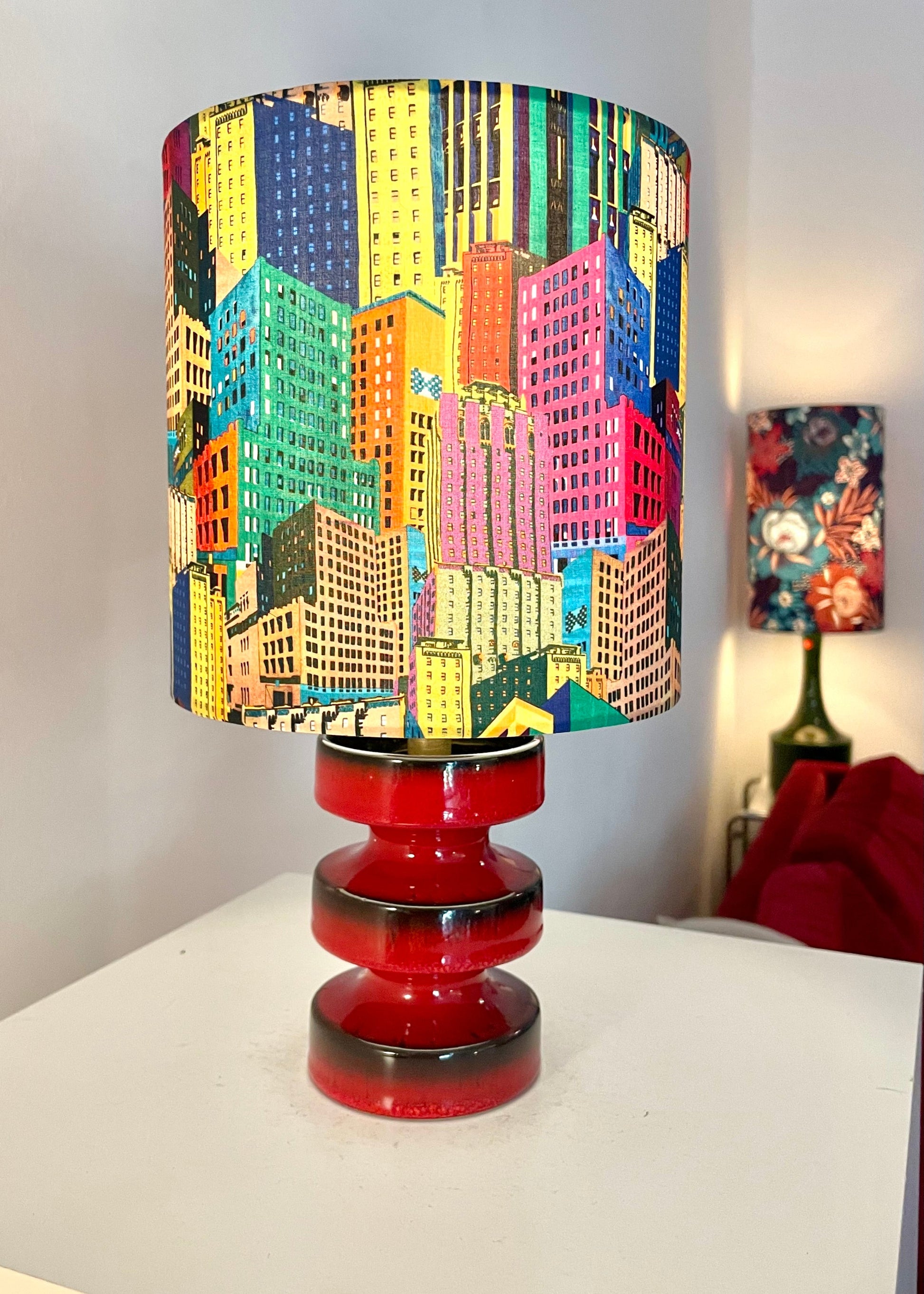 Upgecykelte Tischlampe aus Cari Zalloni Vase 60er Jahre