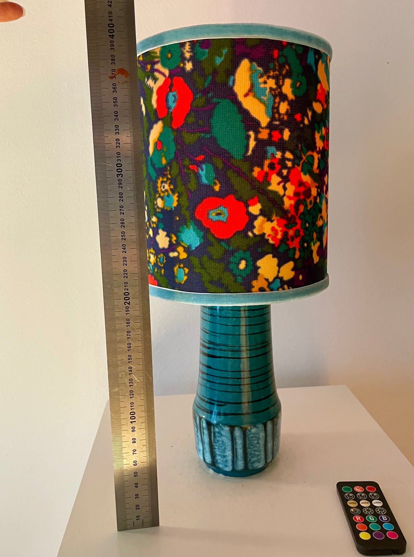 Kabellose Tischlampe aus Original Scheurich 70er Jahre Keramik