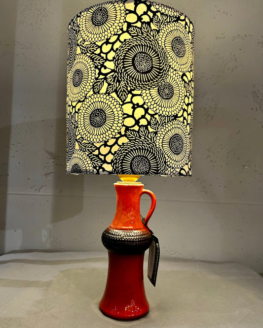 Tischlampe aus Carsten Toennieshof Vase