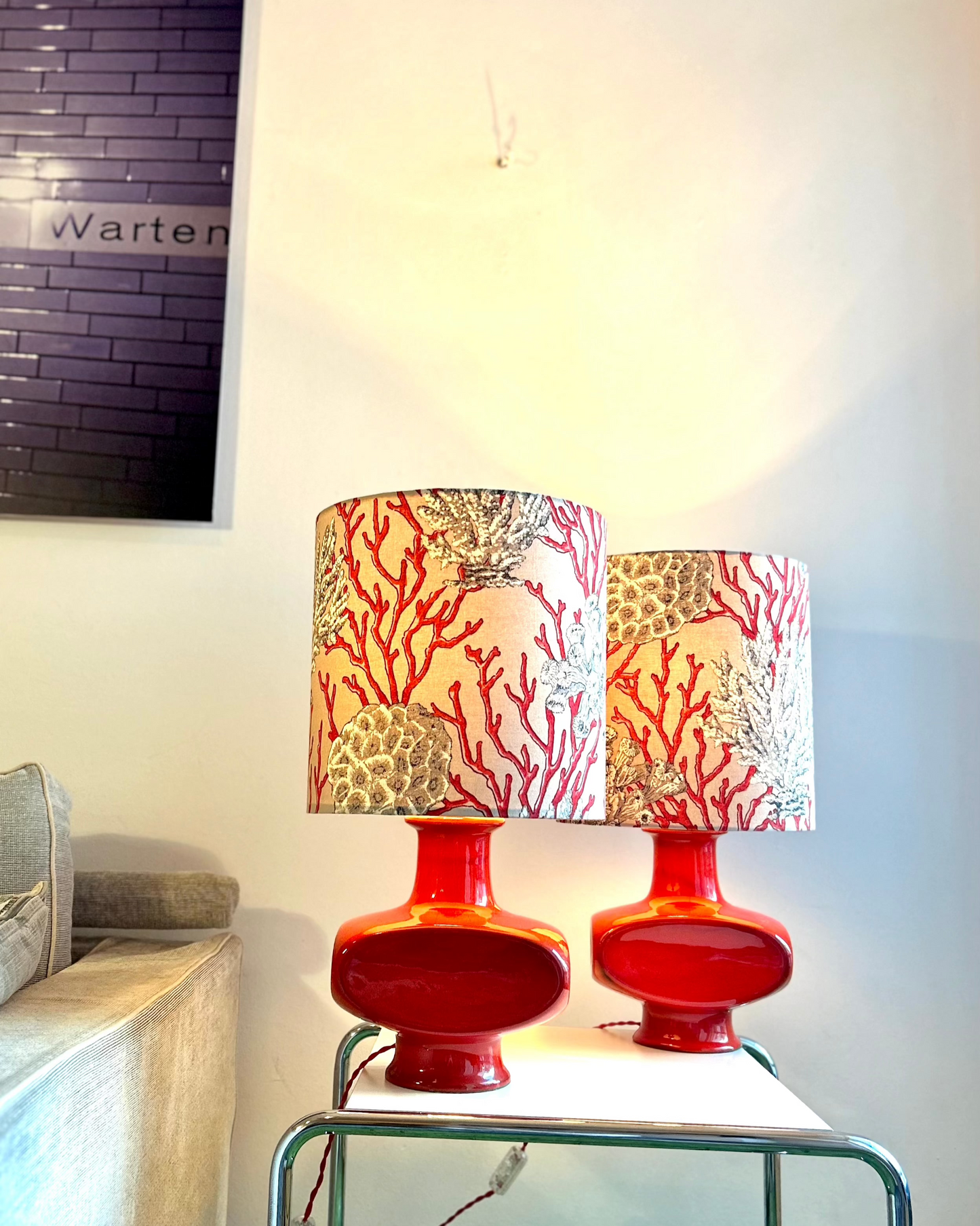 Mid Century Sideboard- oder Nachtischlampen