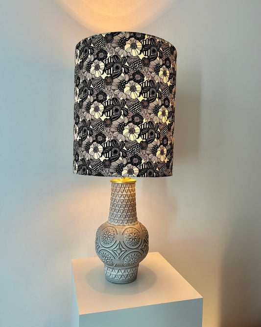 Vintage Tischlampe aus Bay Reliefvase