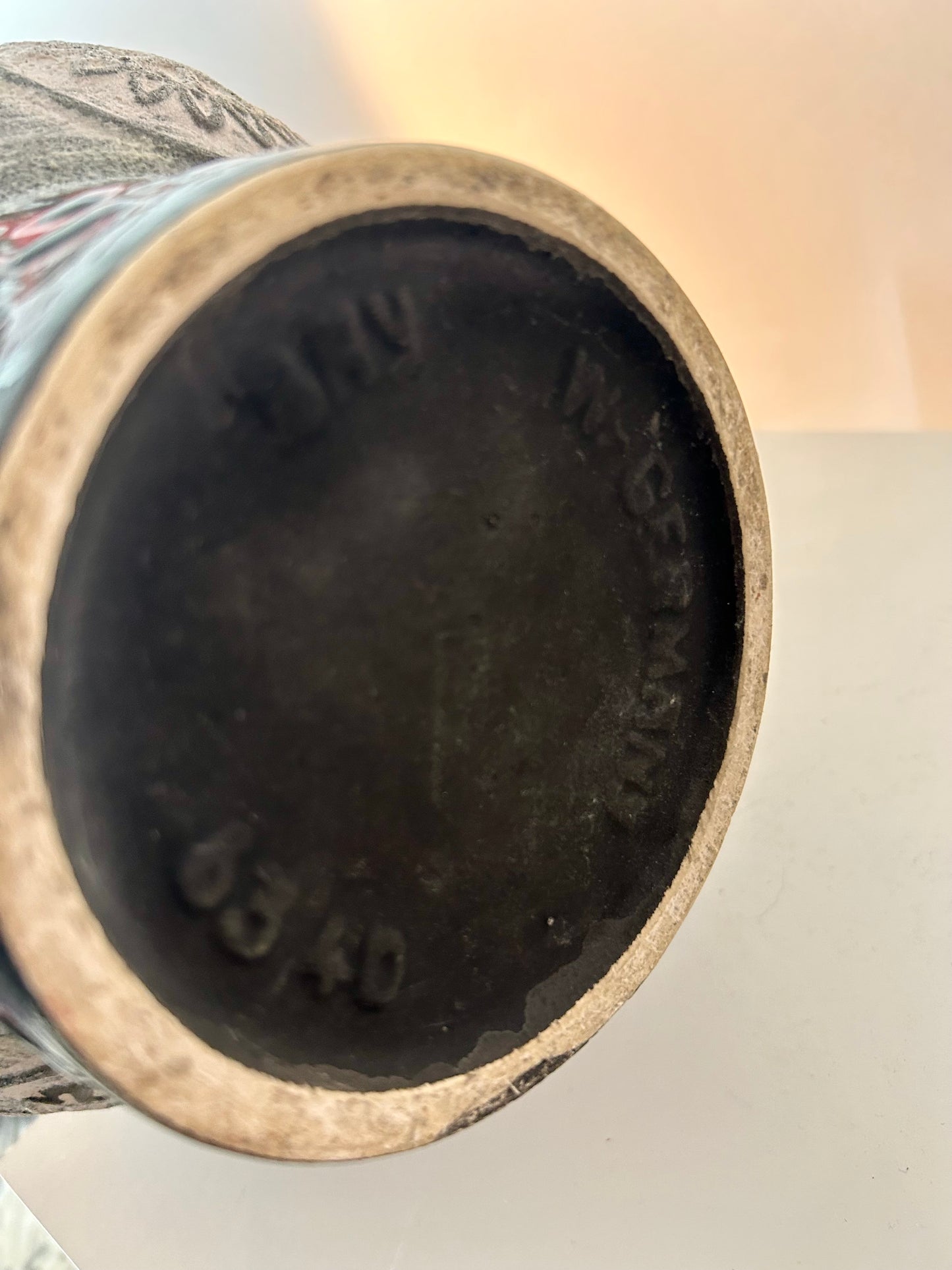 Große Vintage Tischlampe aus Bay Reliefvase