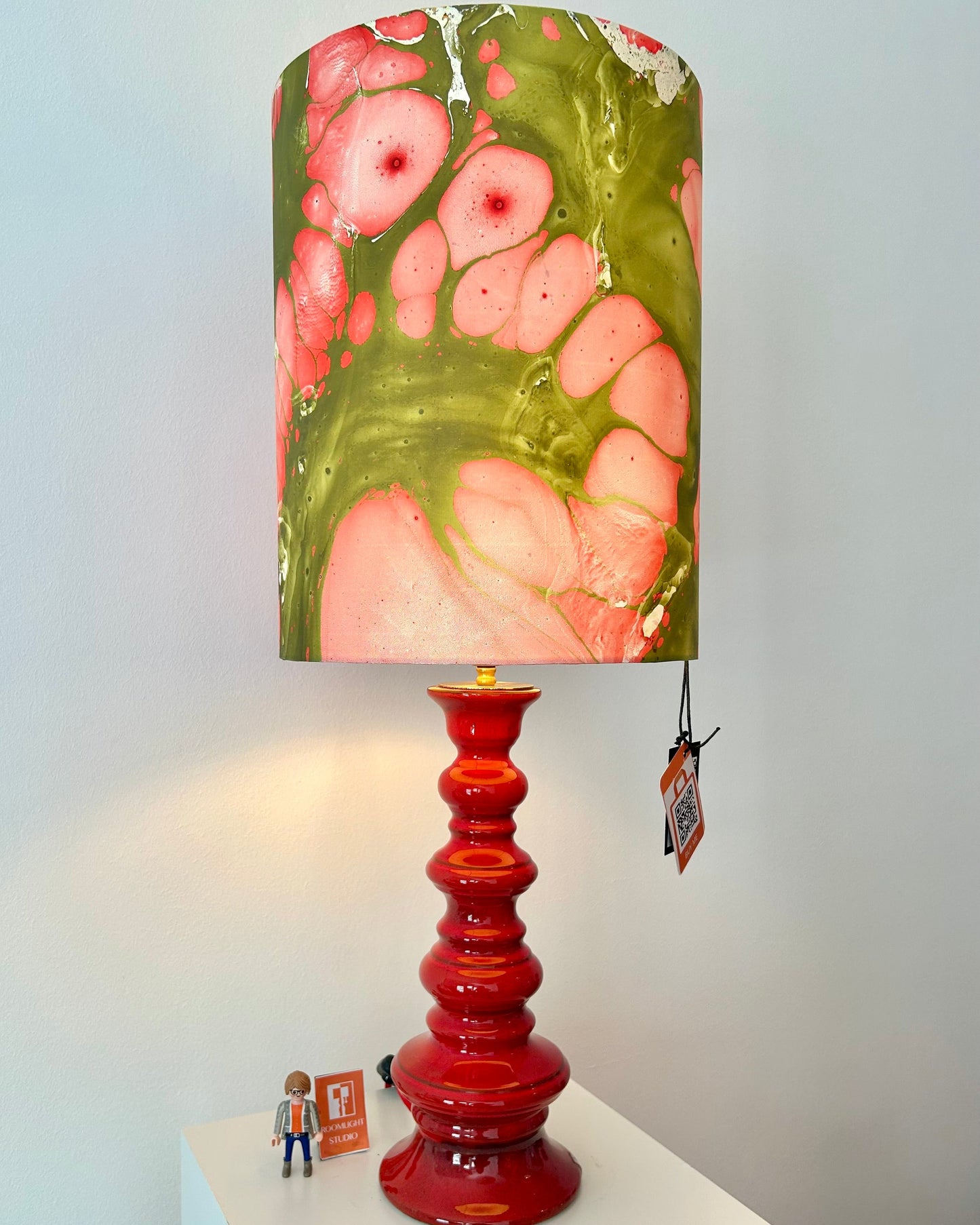 Mid Century Pagodenvase - Fat Lava Ära