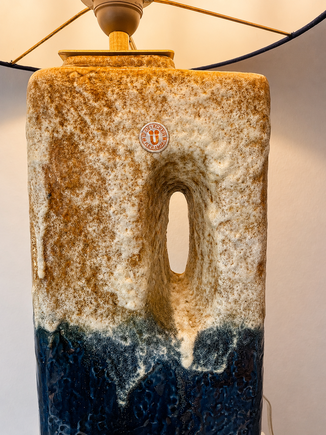 XL Tischlampe aus seltener Kaminvase von Uebelacker