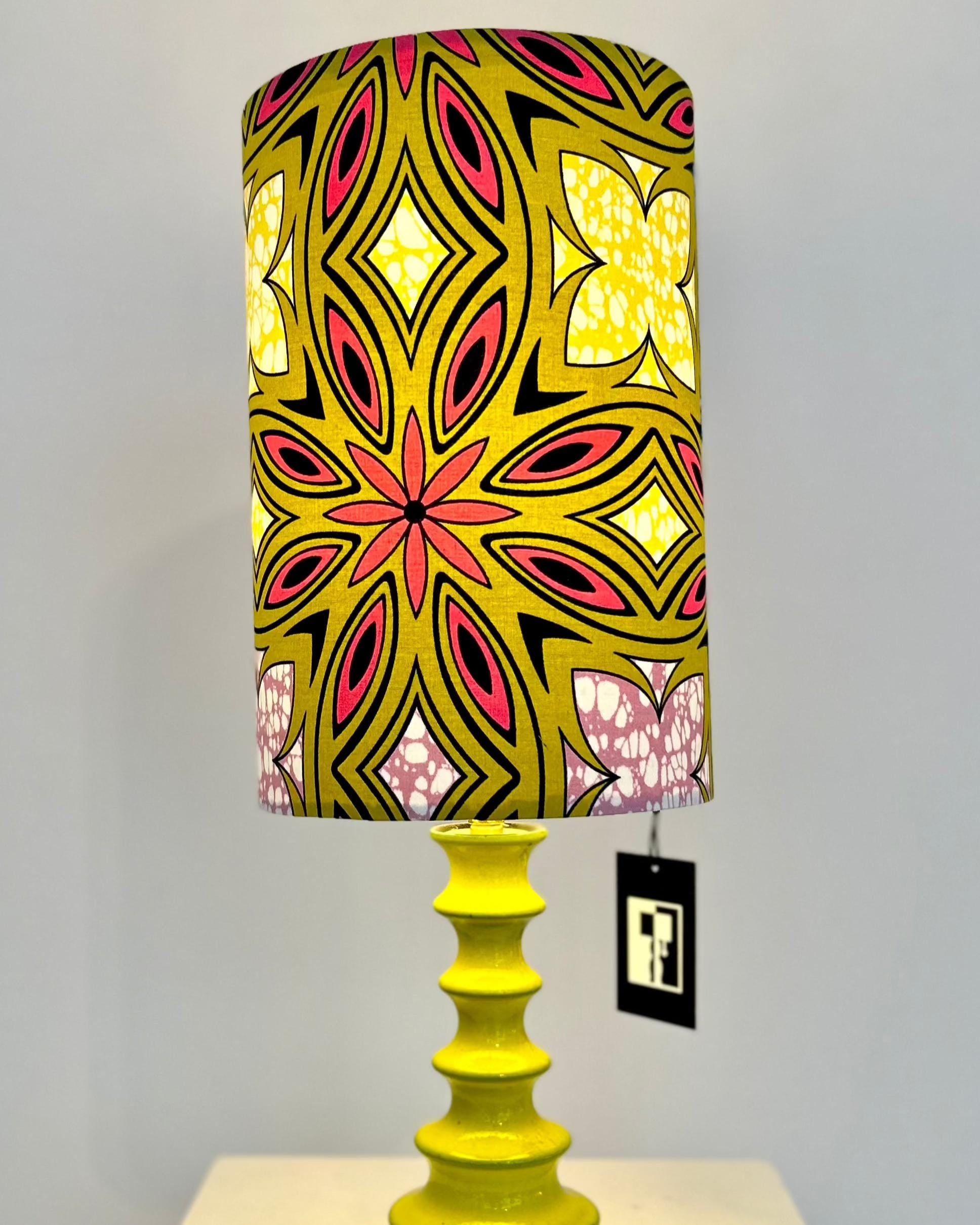 Kleine Tischlampe aus Steuler Tischvase - Cari Zalloni Design