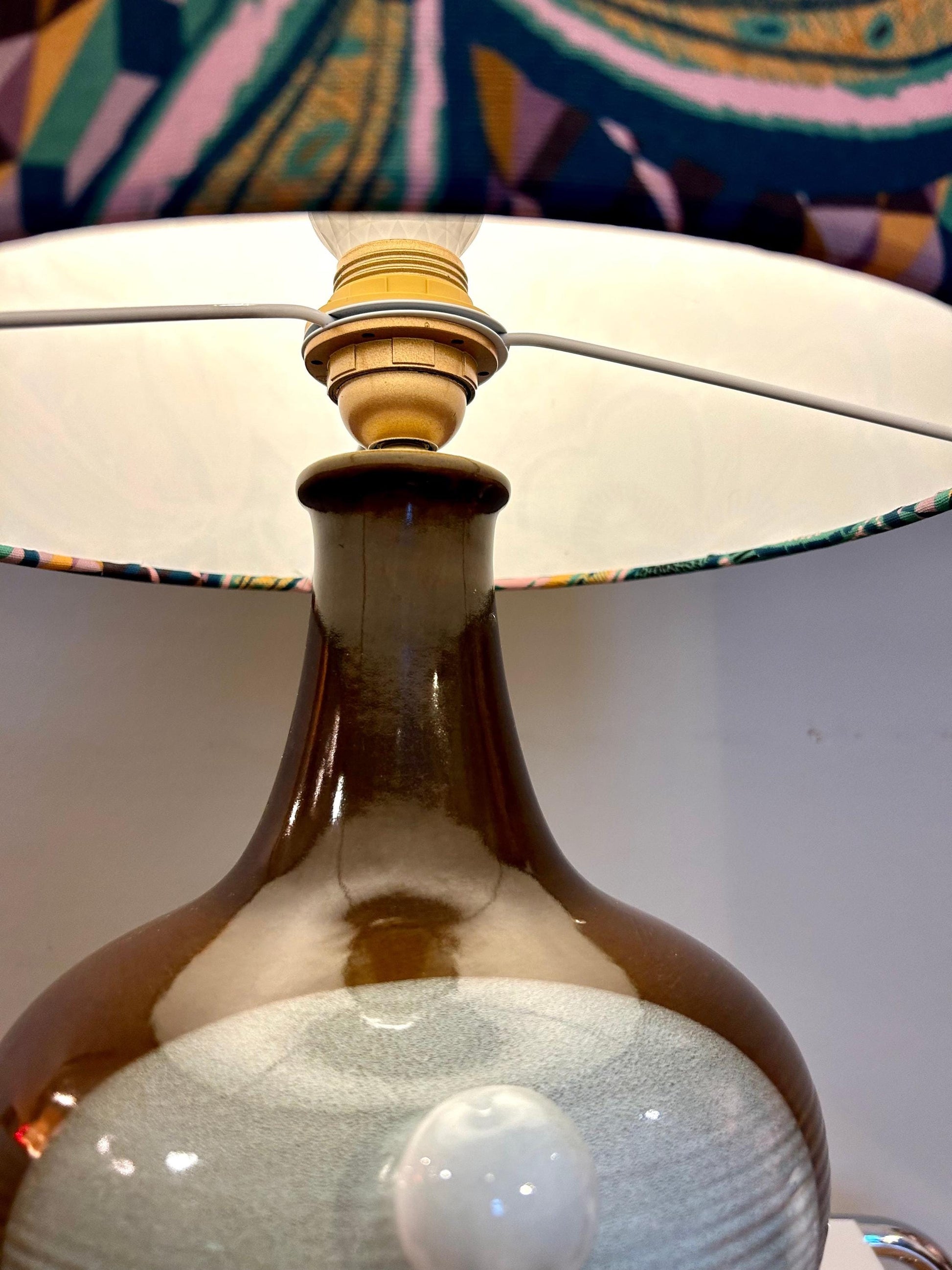 Tischlampe aus tschechischer Studiokeramik